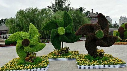 匠心定制，绿意塑形 探索四川雕塑厂家的园林绿雕与景观工程